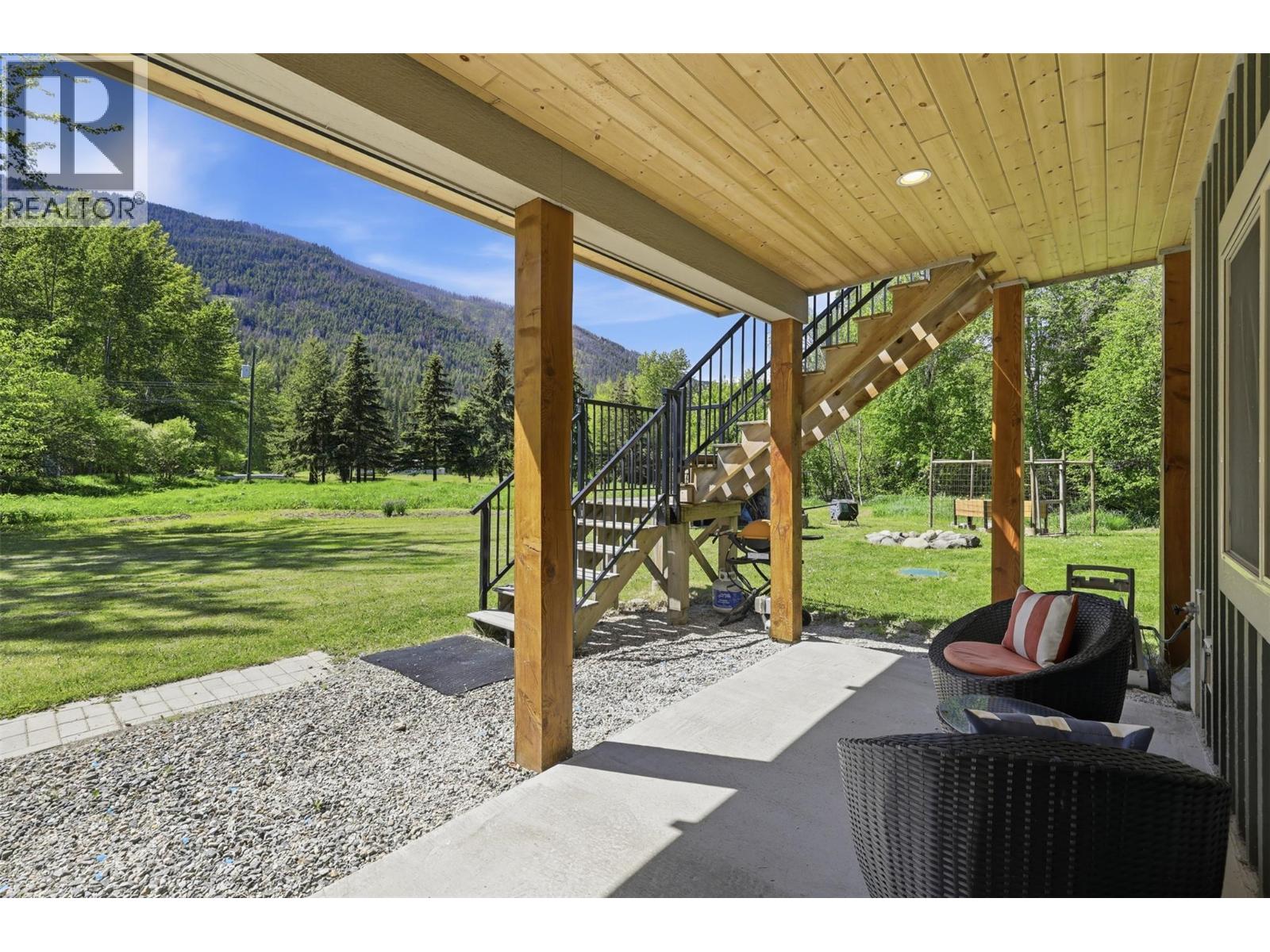 7384 Cahilty Crescent, Kamloops