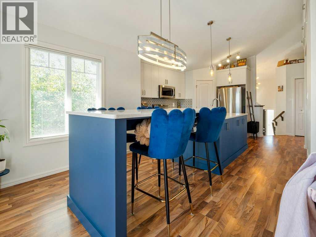 202 Mt Sundance Crescent W - 17