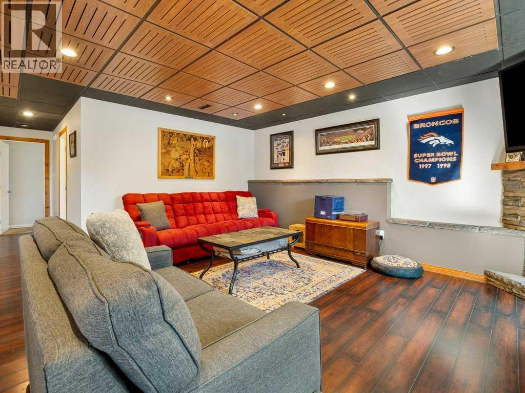 202 Mt Sundance Crescent W - 39