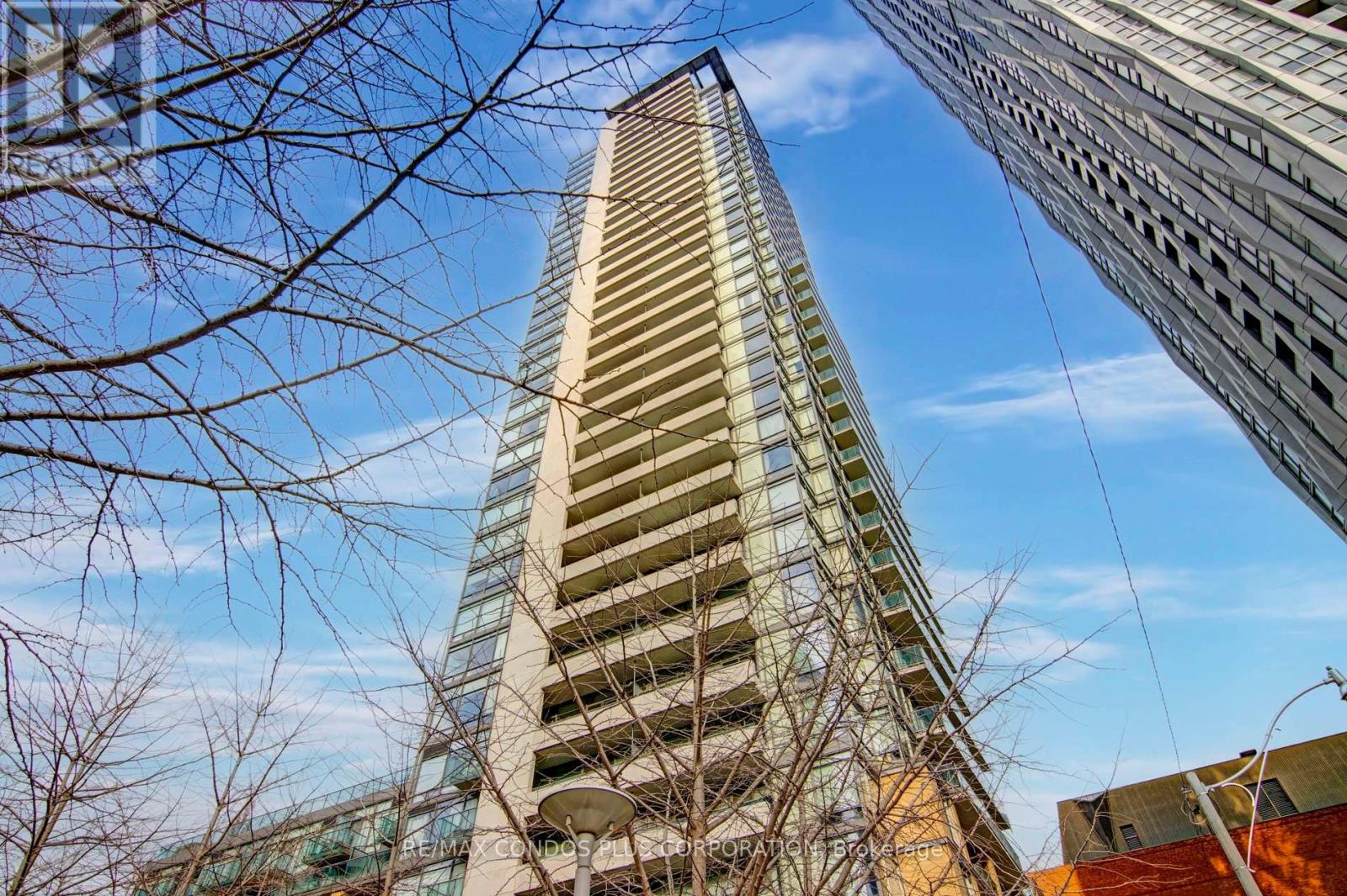 Listing photo of 2505 - 18 YORKVILLE AVENUE