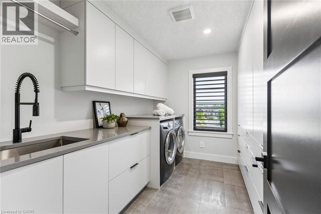 95 PONDCLIFFE Drive - 28