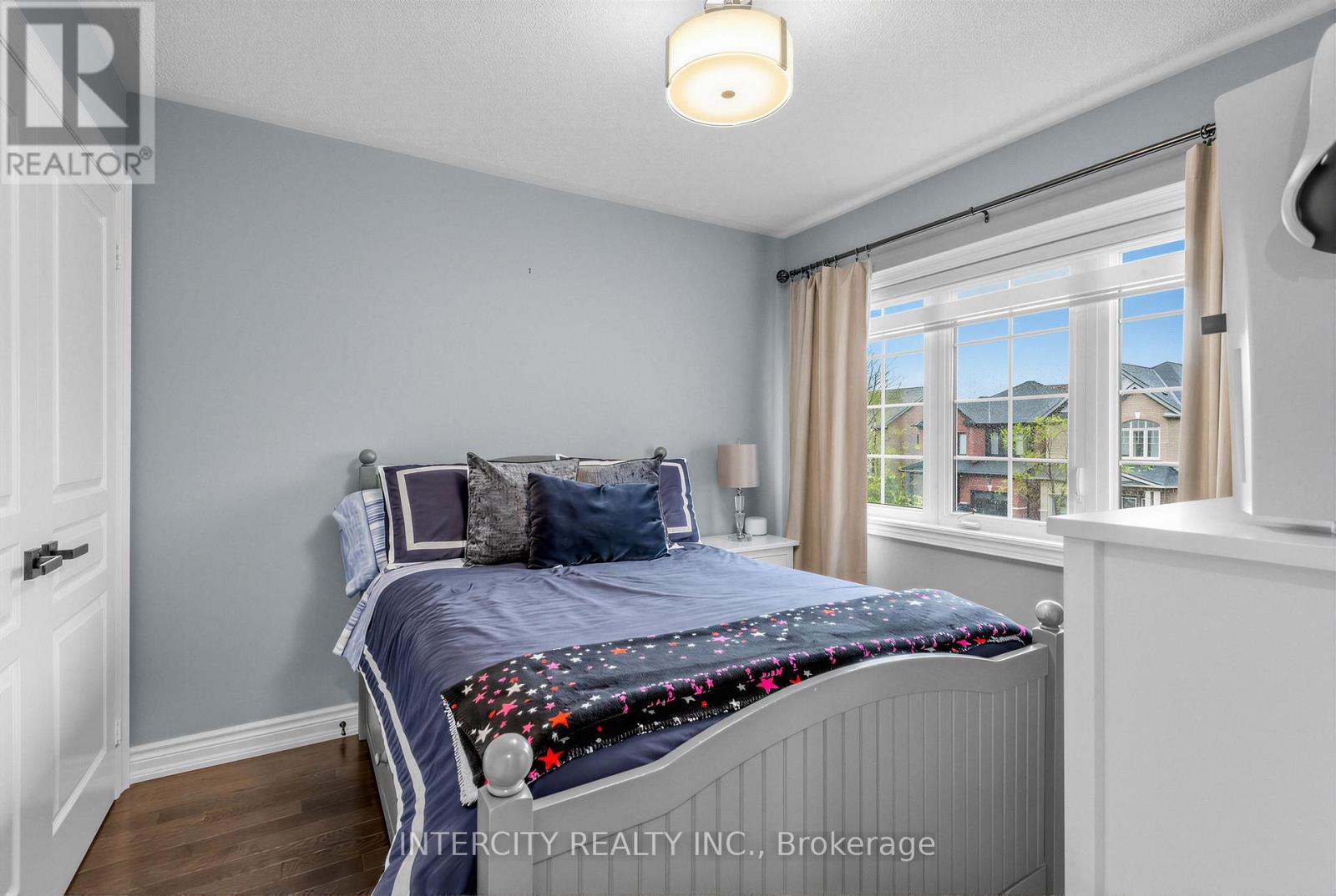322 MOODY DRIVE - 28