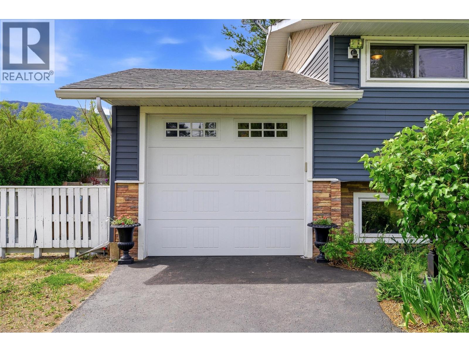2920 Ransom Avenue - 4