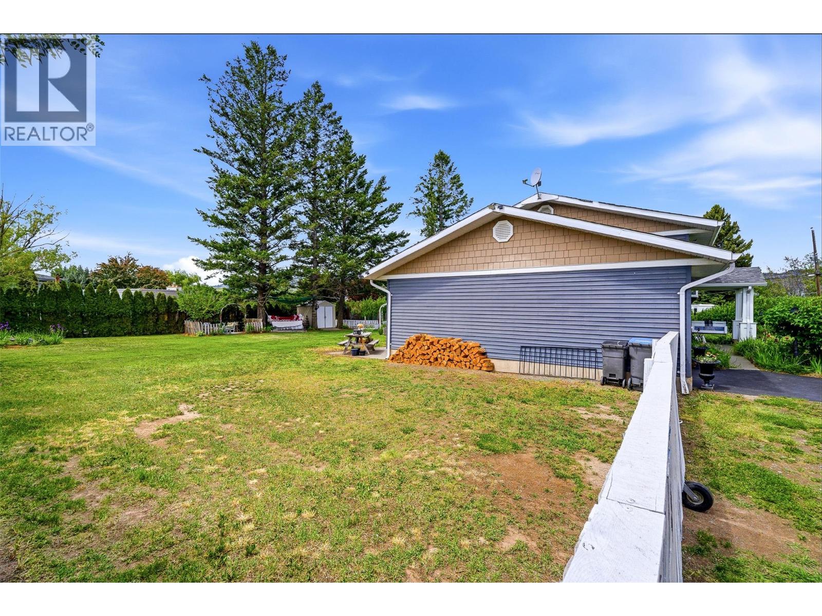 2920 Ransom Avenue - 54