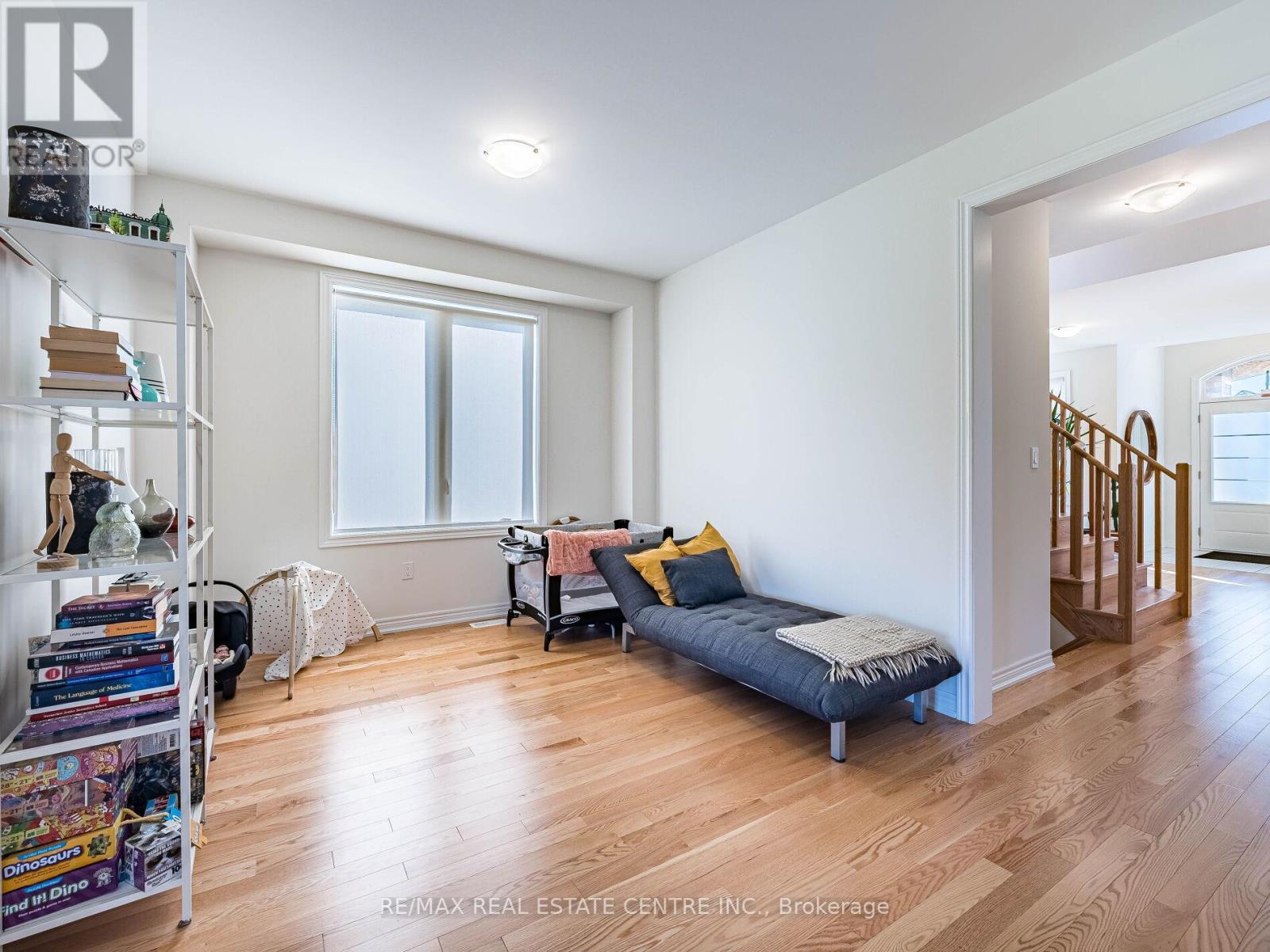 192 MIYAKO COURT - 12