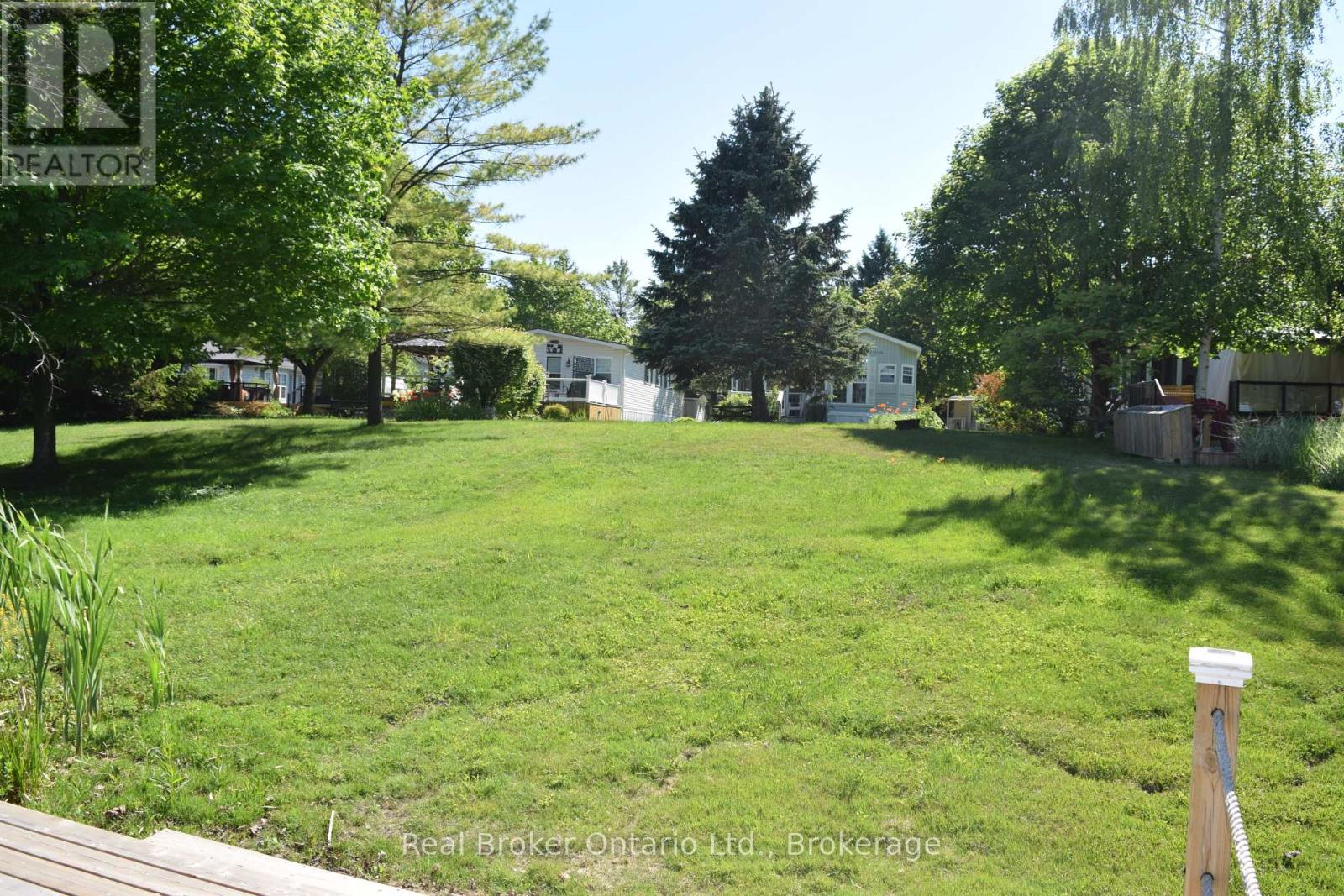 13 SOUTHLINE AVENUE - 11