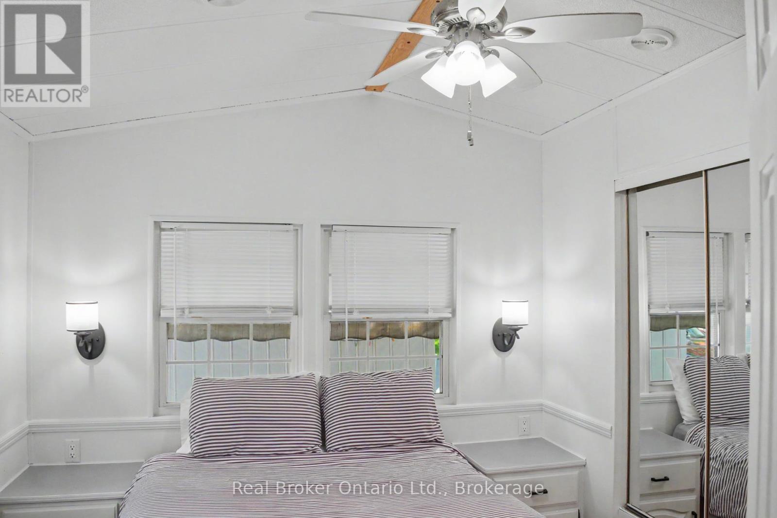 13 SOUTHLINE AVENUE - 28