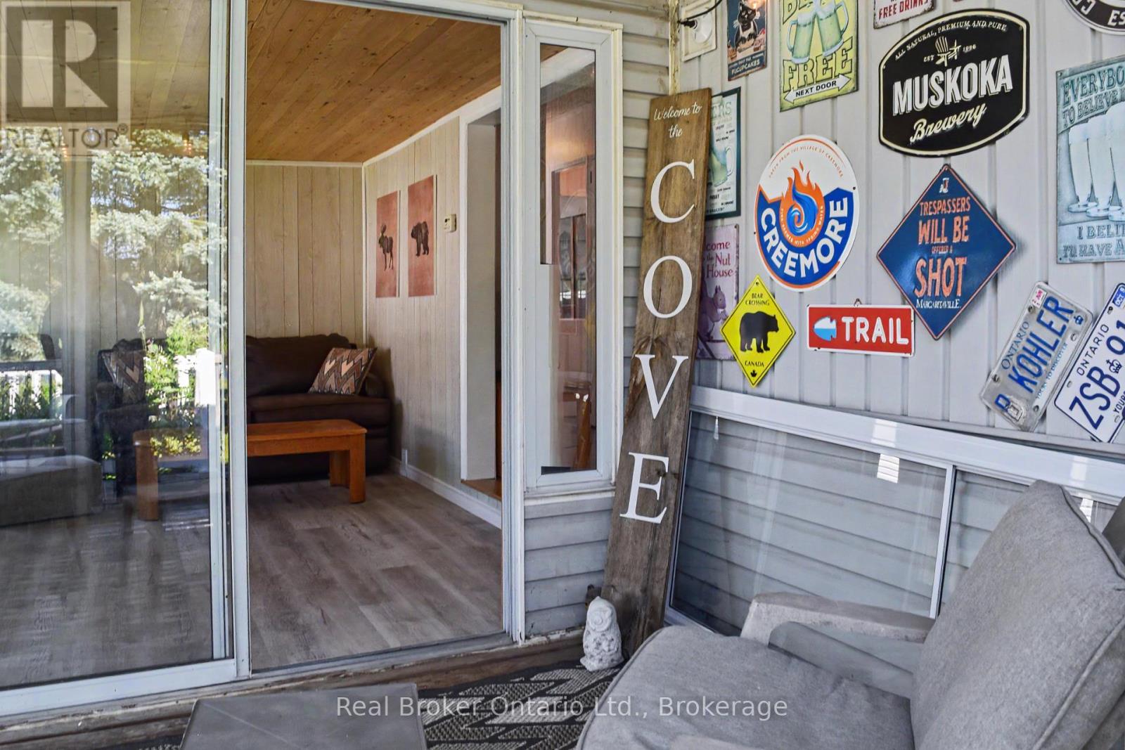 13 SOUTHLINE AVENUE - 38