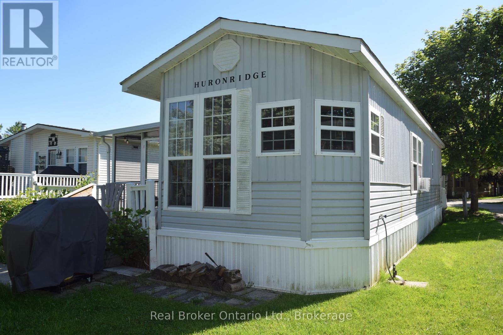 13 SOUTHLINE AVENUE - 41