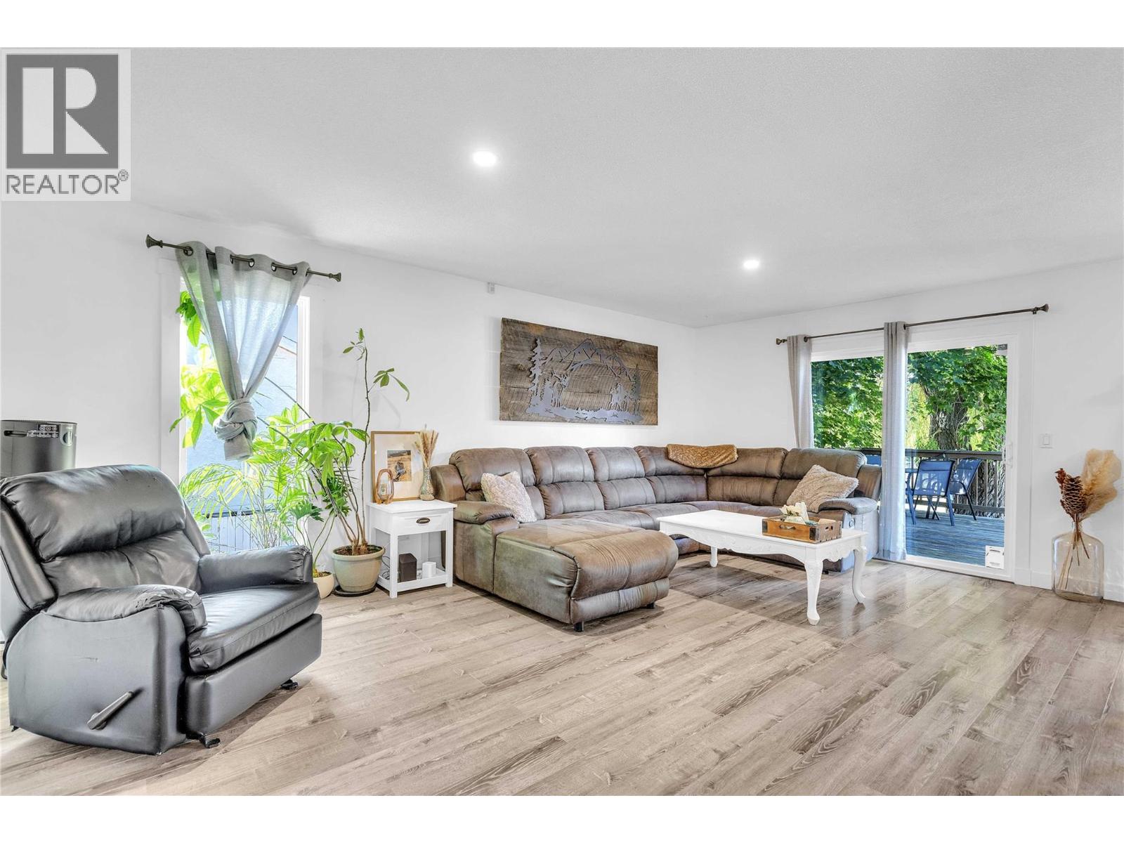 3172 Smith Creek Road - 16