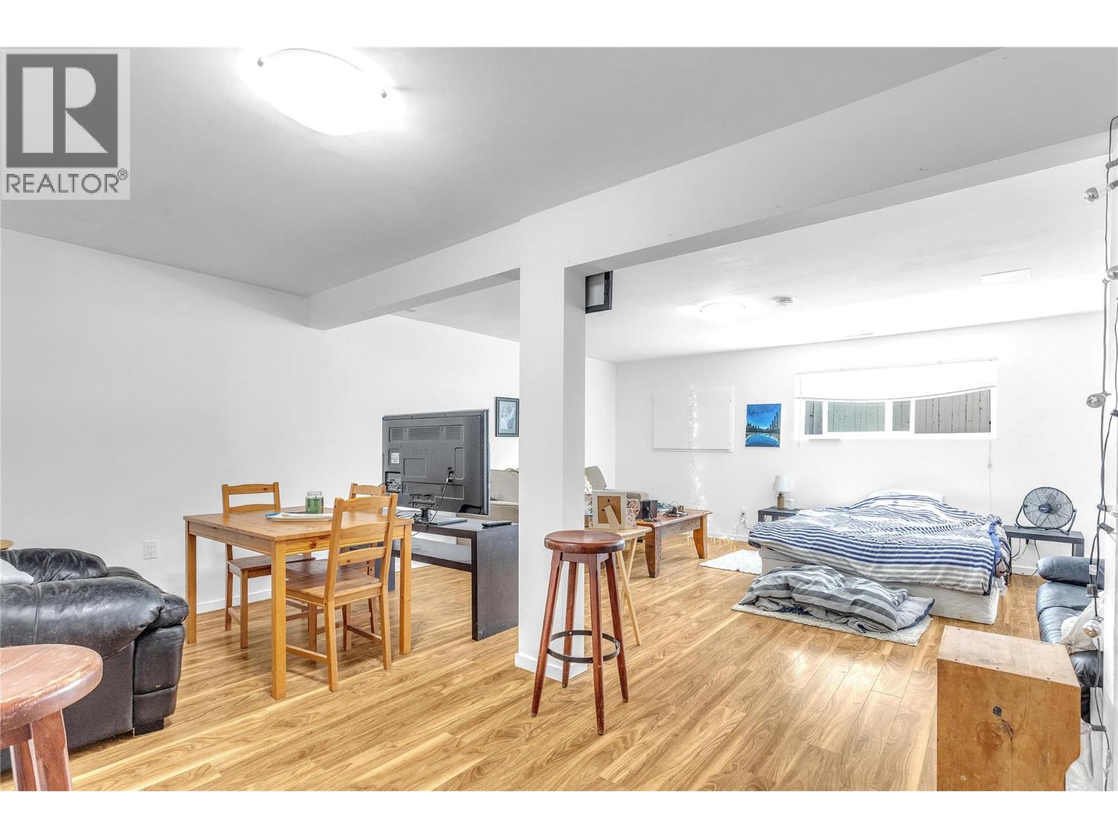 3172 Smith Creek Road - 40