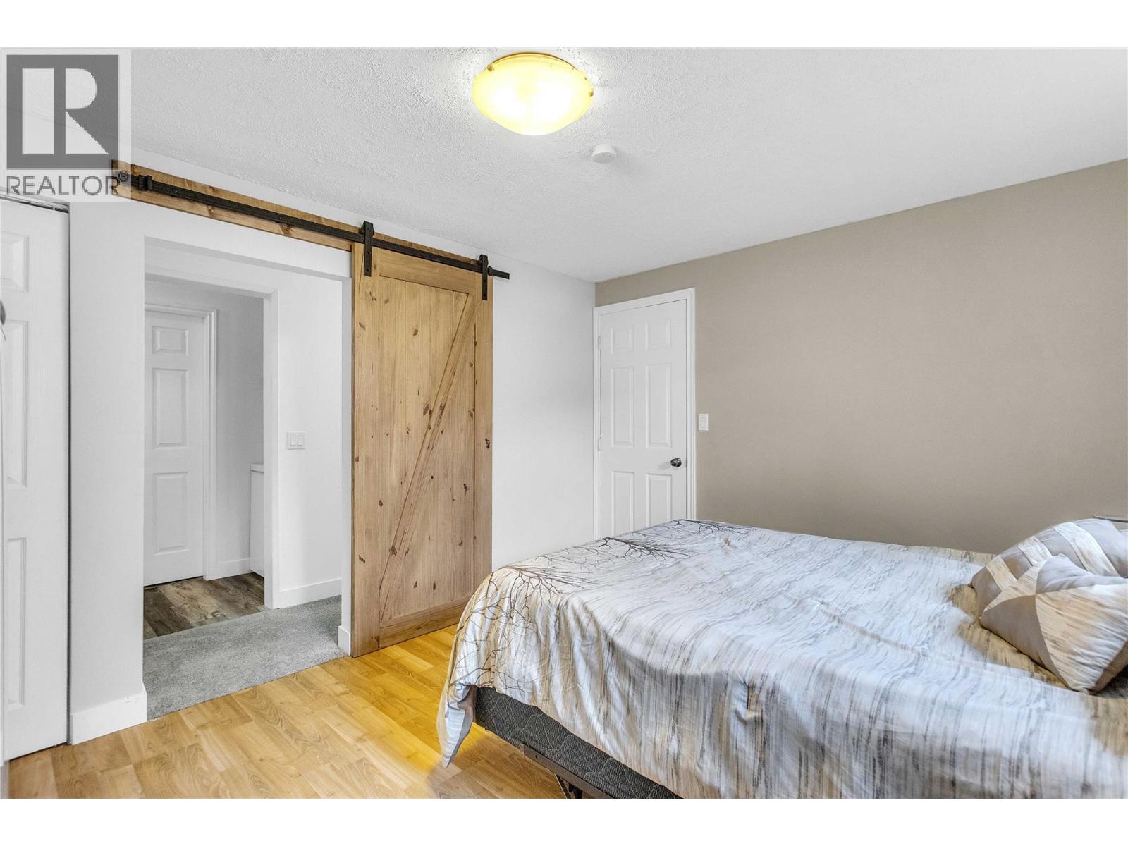 3172 Smith Creek Road - 33