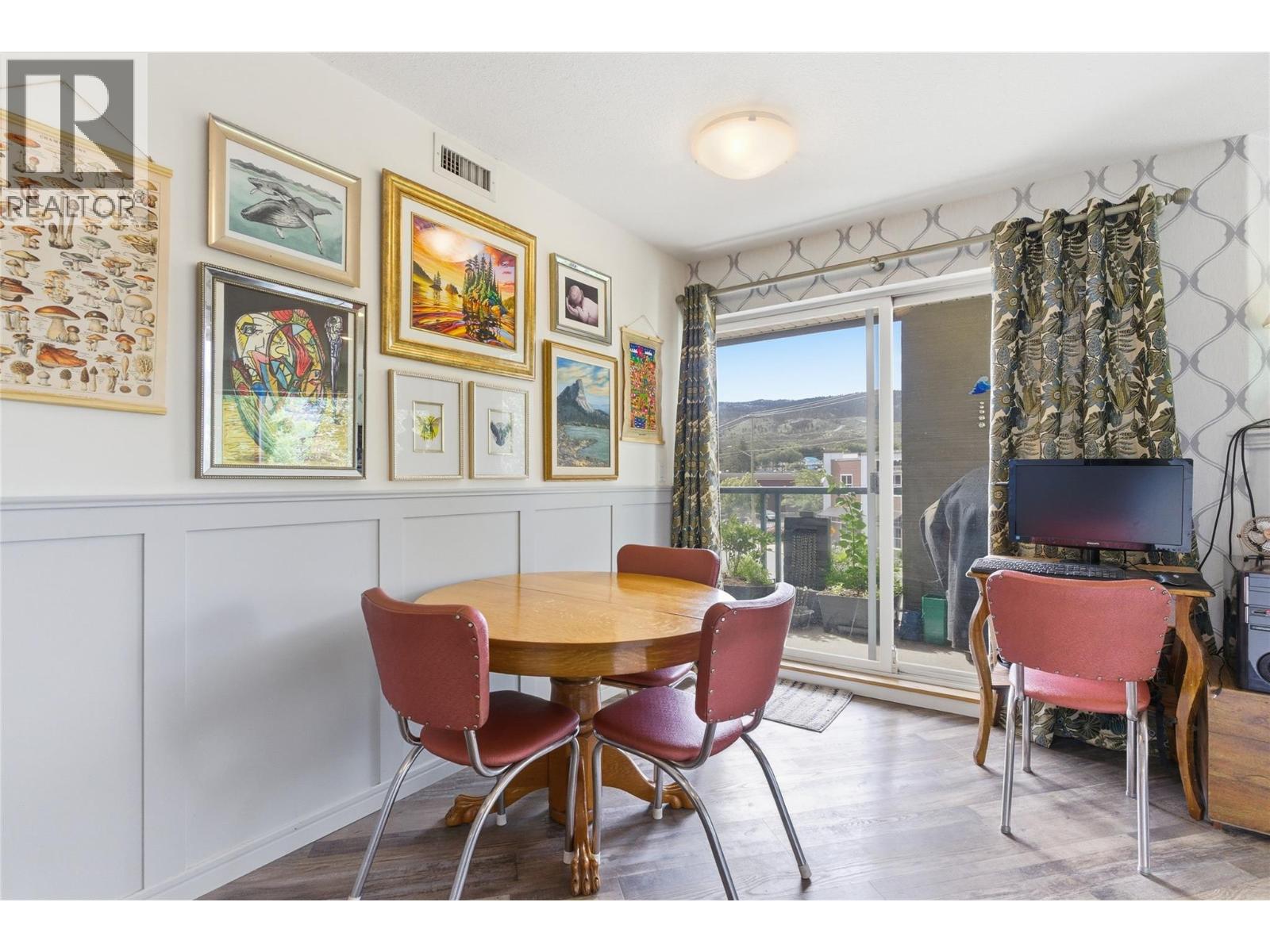 #310 950 LORNE Street - 5