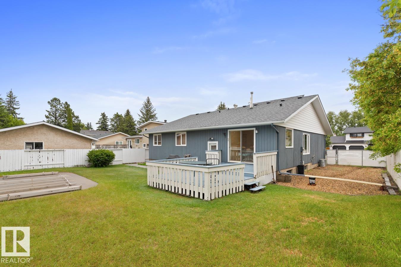 28 BRAESIDE CR - 44