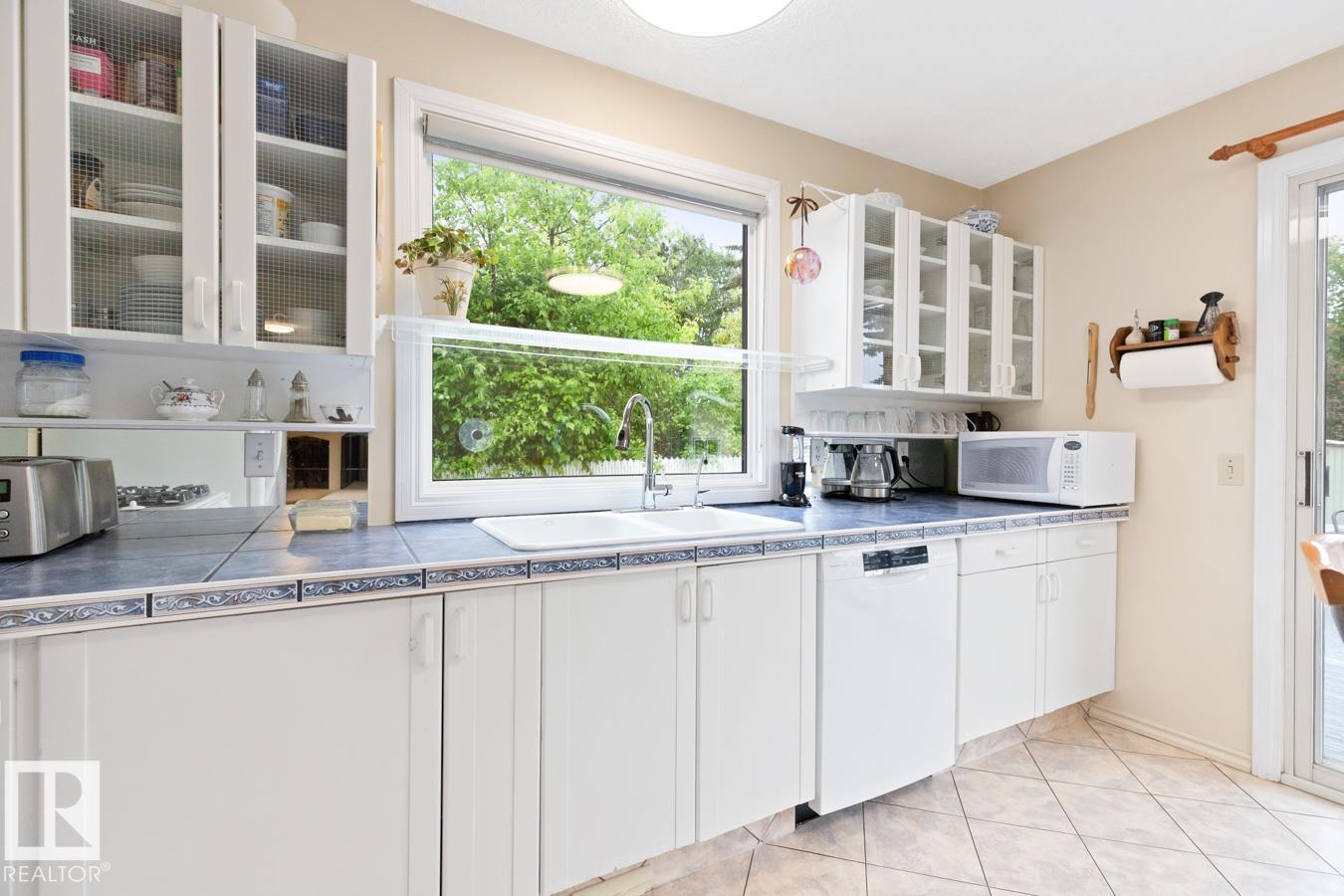 28 BRAESIDE CR - 7