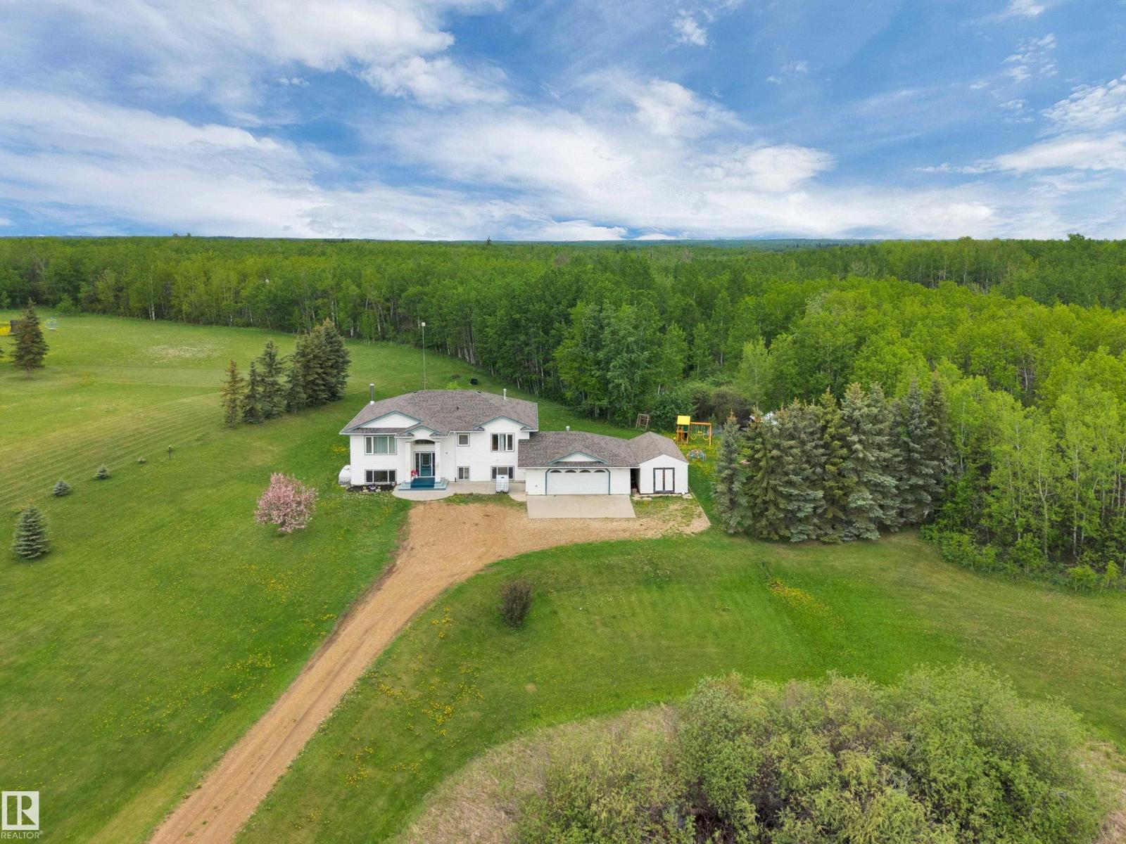60, 20508 Township Road 502 - 1