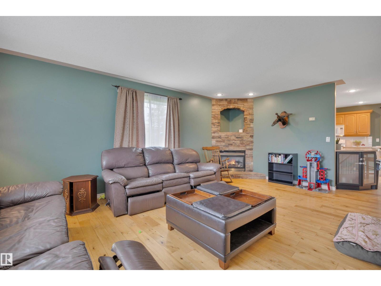 60, 20508 Township Road 502 - 13
