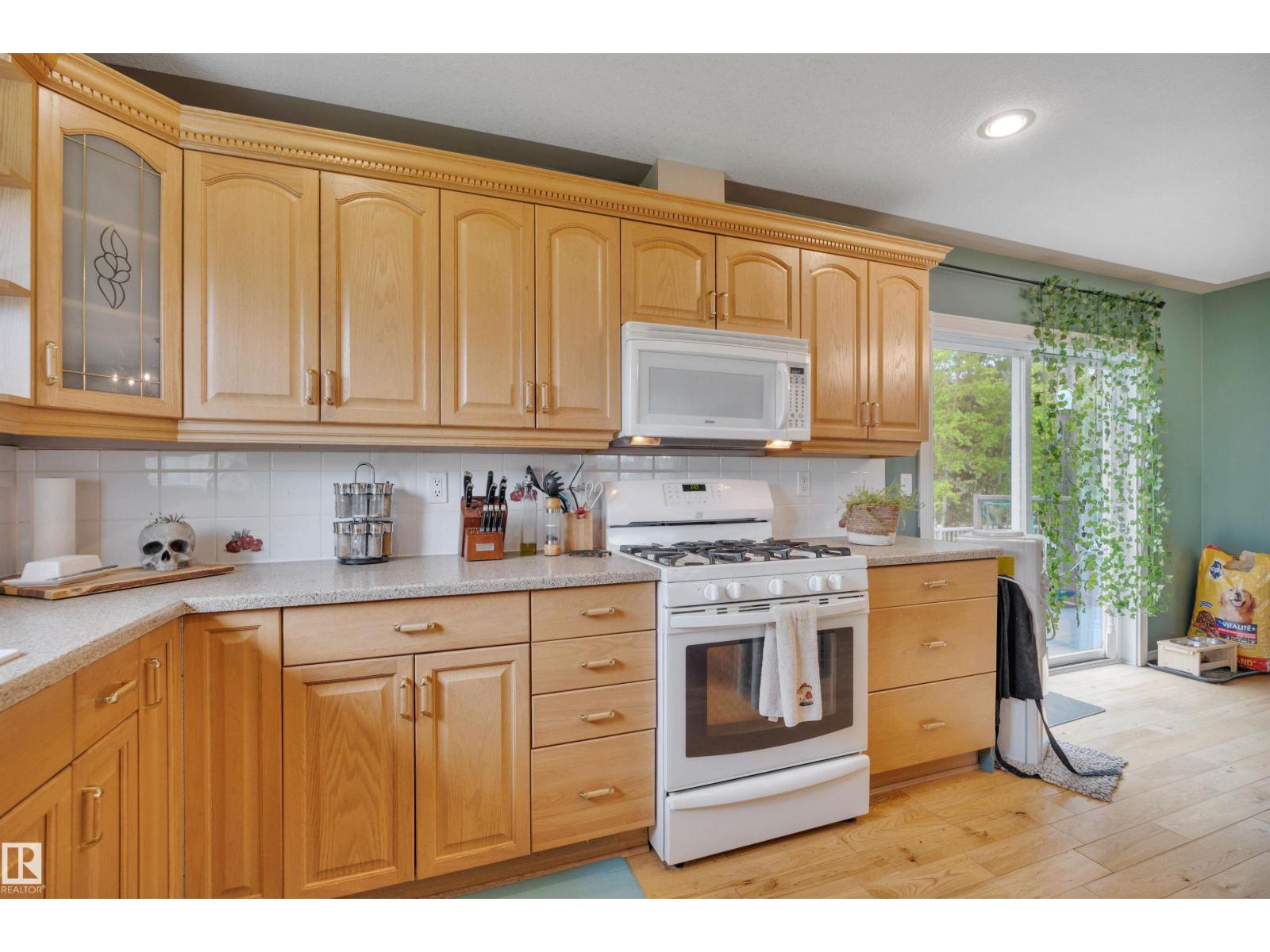 60, 20508 Township Road 502 - 18