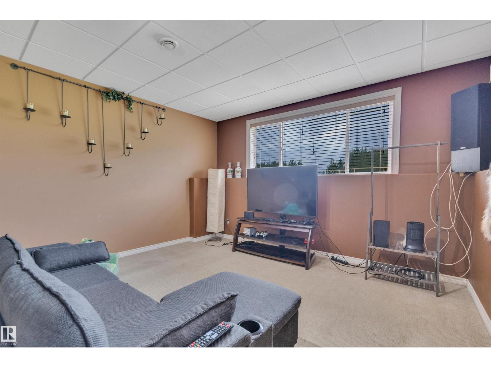 60, 20508 Township Road 502 - 38