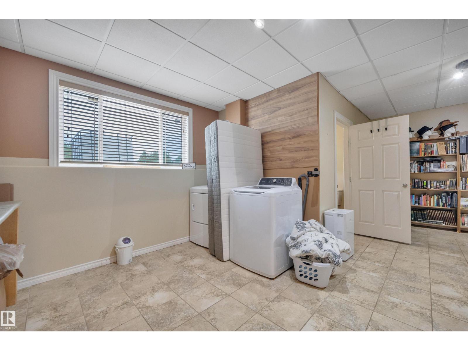 60, 20508 Township Road 502 - 44