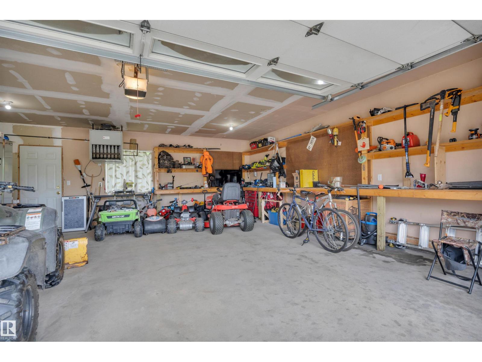 60, 20508 Township Road 502 - 47