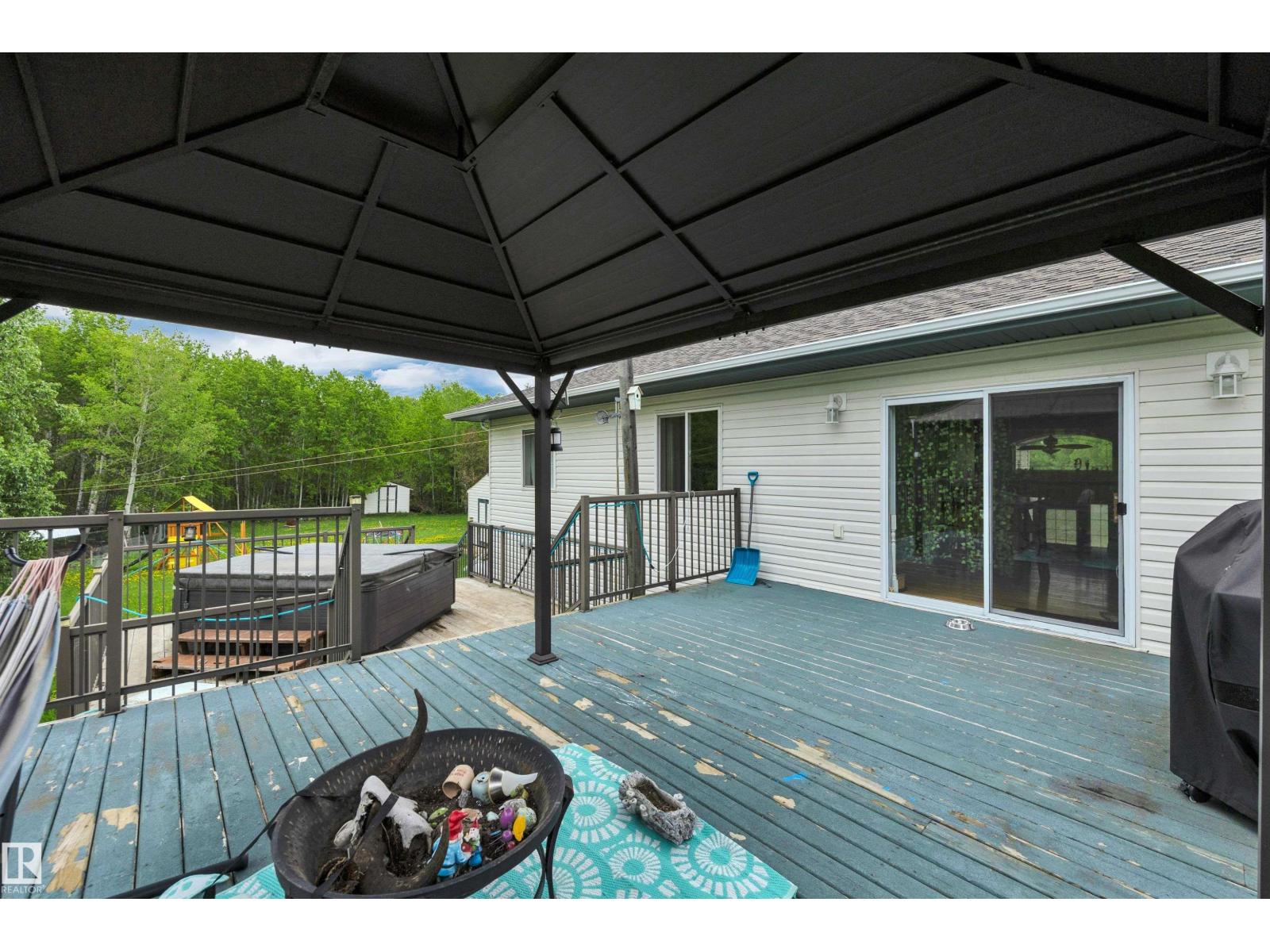 60, 20508 Township Road 502 - 53
