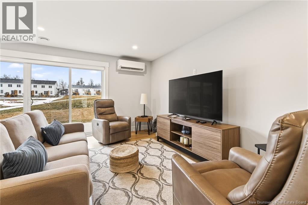 184 Norbert Street - Thumbnail 14