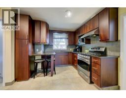 4pc Bathroom - 1 Bryant Court, Hamilton, ON L8K4A9 Photo 9