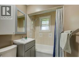 1 Bryant Court, Hamilton, ON L8K4A9 Photo 16