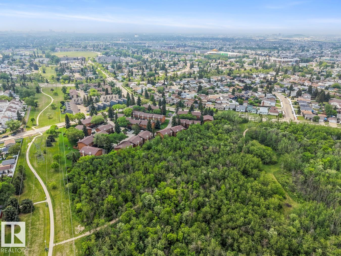 15731 121 ST NW - 40