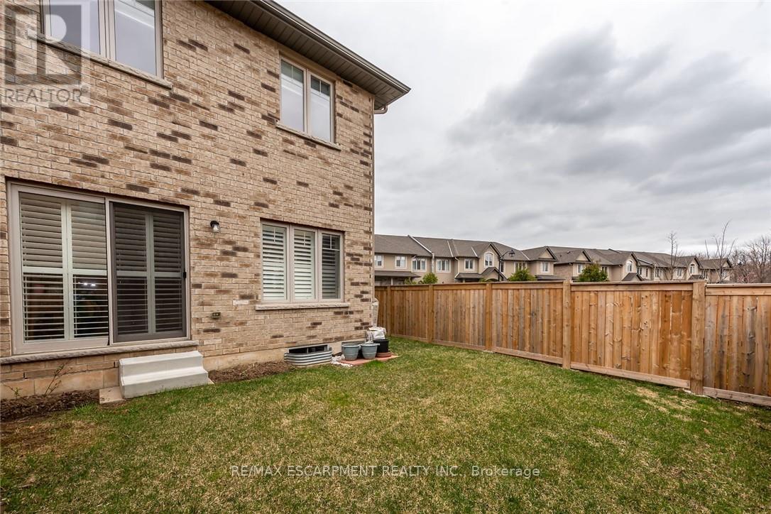 #42 98 SHOREVIEW PLACE - 44