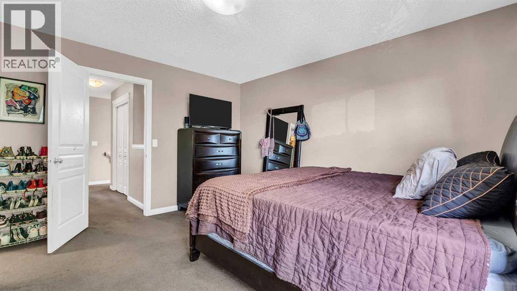 187 Cranford Close SE - 17