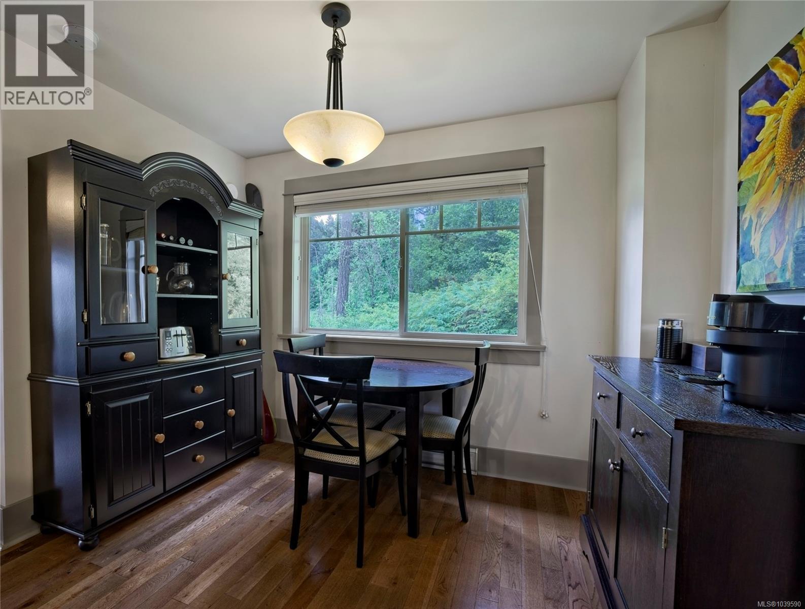 #48 315 Robinson Rd - 9