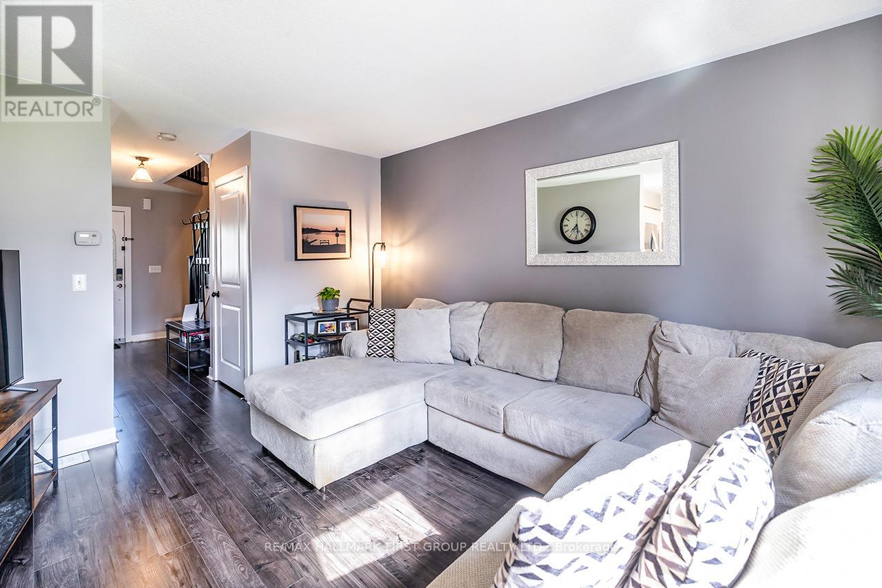 38 ALLWORTH CRESCENT - 9