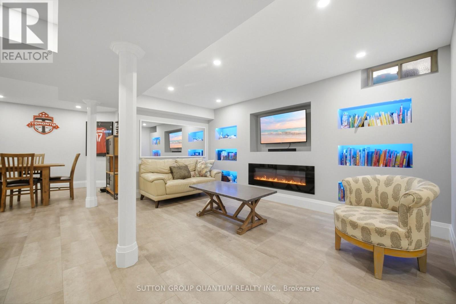 490 GROVEHILL ROAD - 34
