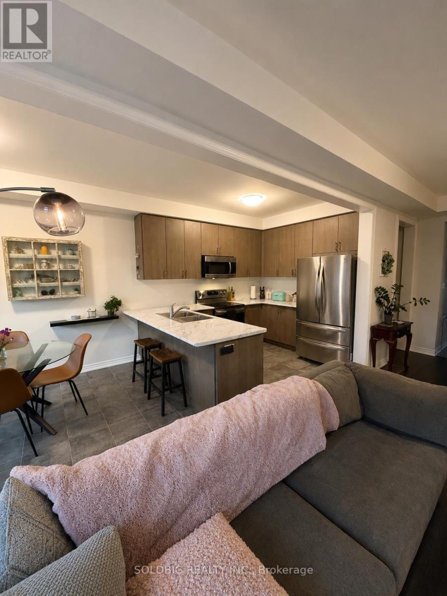 377 SKINNER ROAD - 6