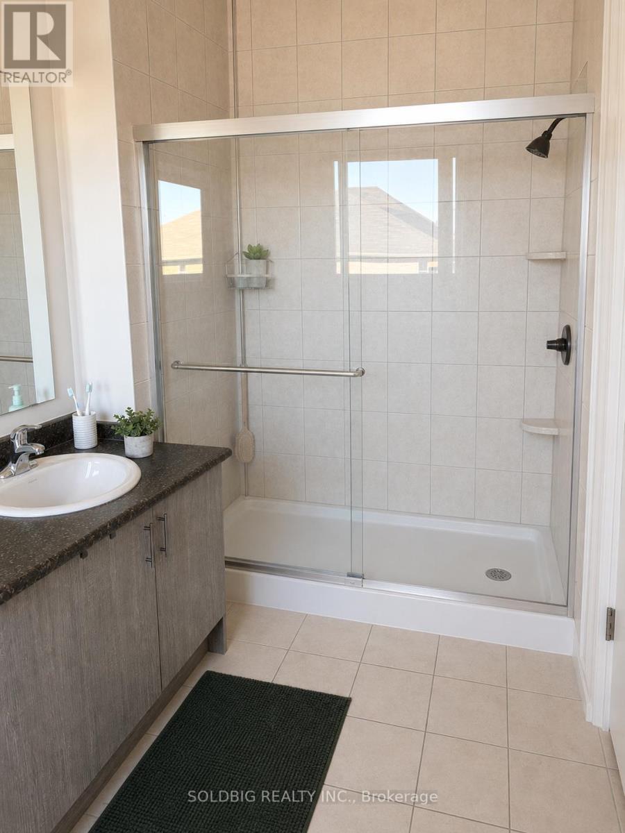 377 SKINNER ROAD - 7