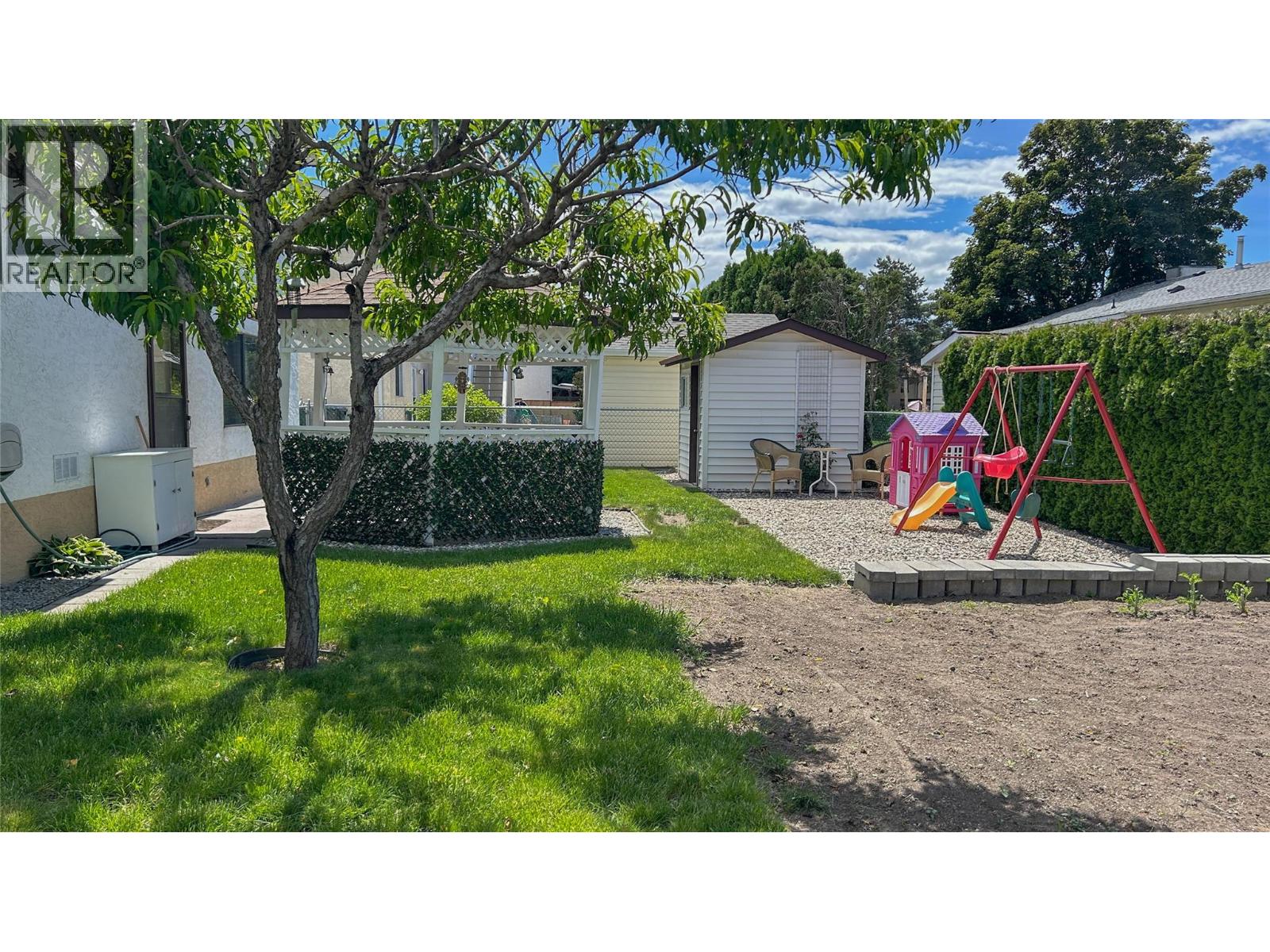 280 Kneller Road - 28