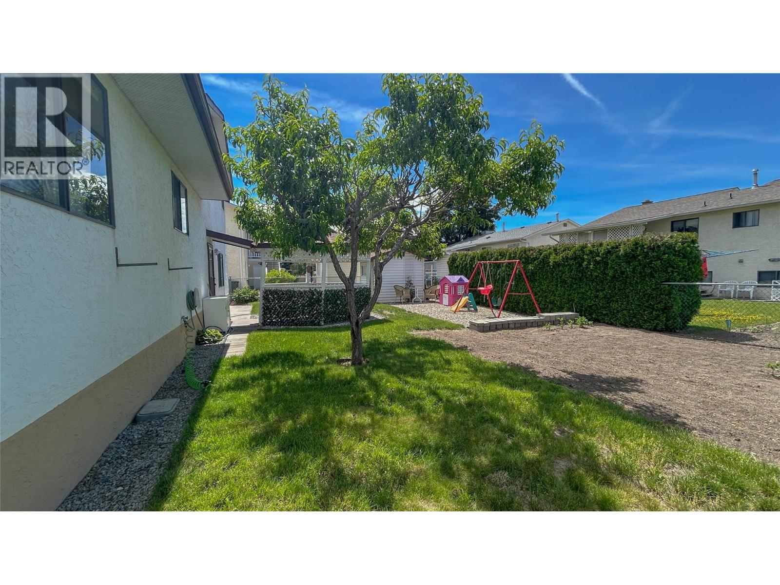 280 Kneller Road - 30