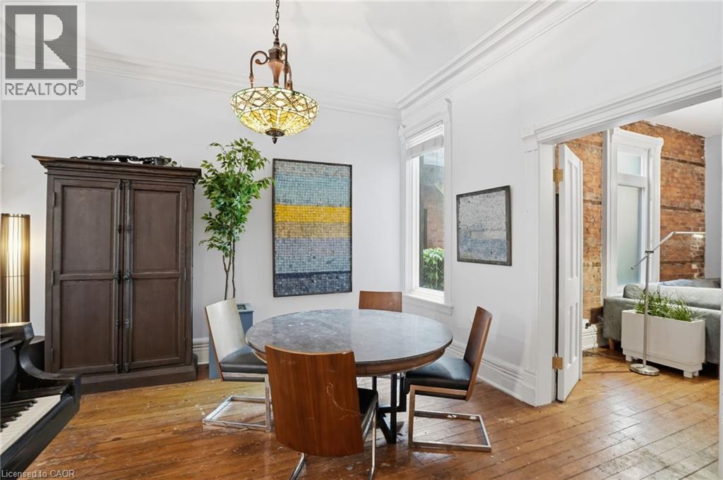 101 VICTORIA Avenue S - 14