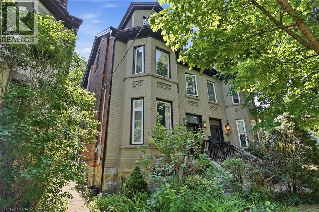 101 VICTORIA Avenue S - 4