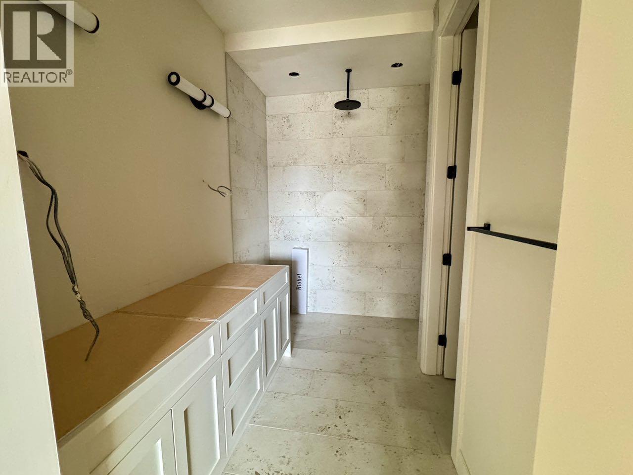 1660 Camas Court - 8