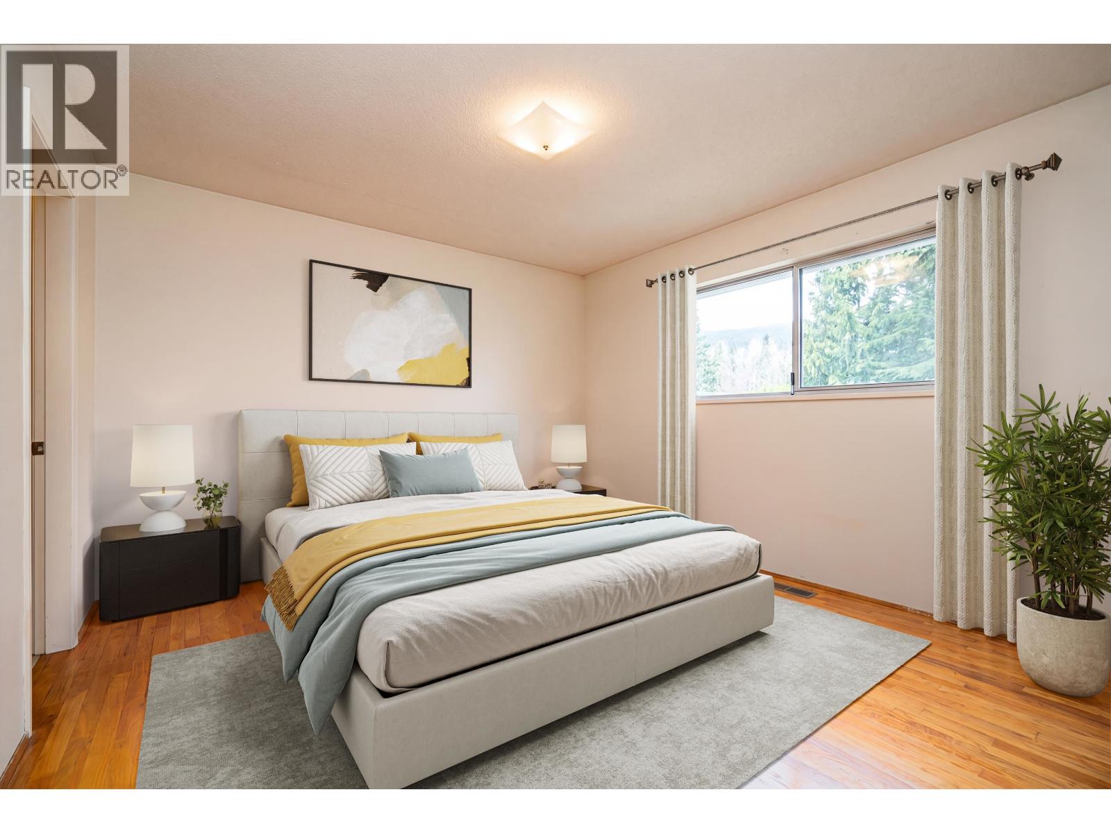 1634 ROSS ROAD, North Vancouver