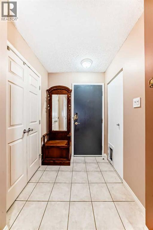 #208 659 4 Avenue NE - 4
