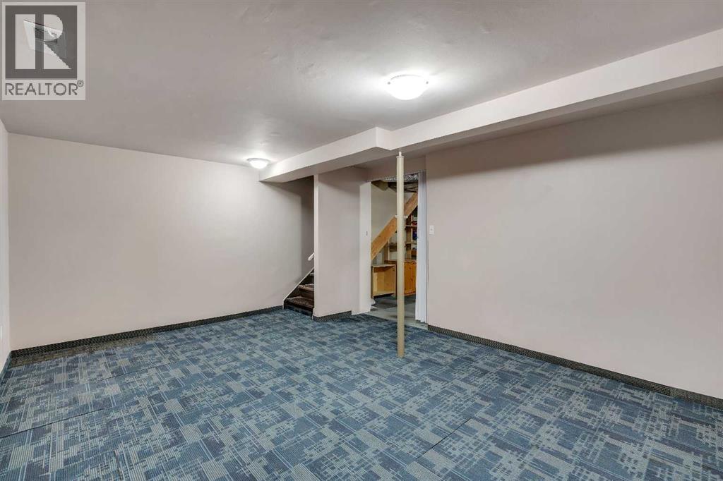 #37 630 Sabrina Road SW - 16