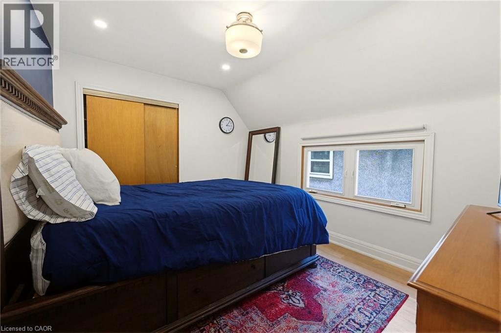 124 CAMPBELL Avenue - 16