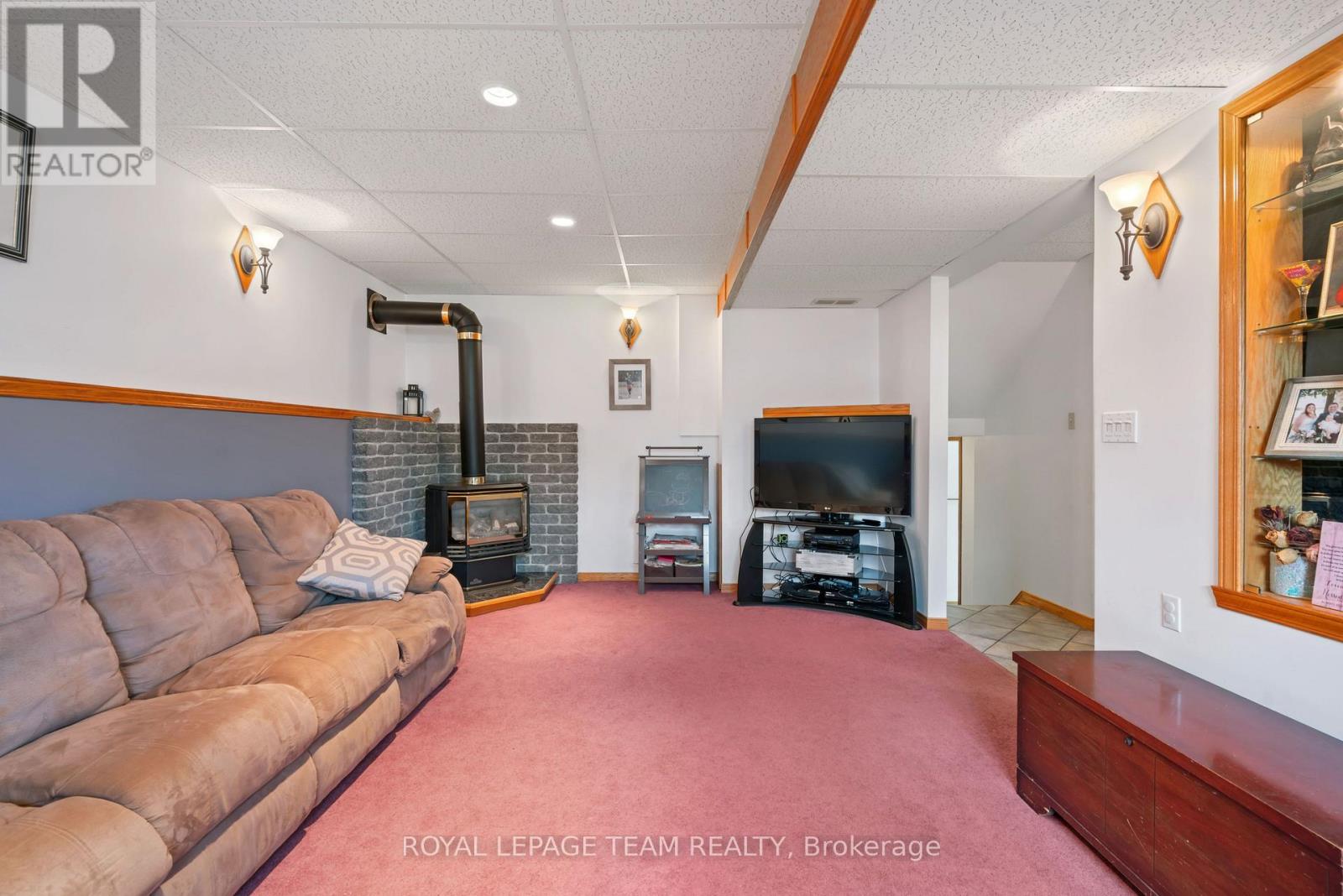 1728 BRANCH DRIVE - 23