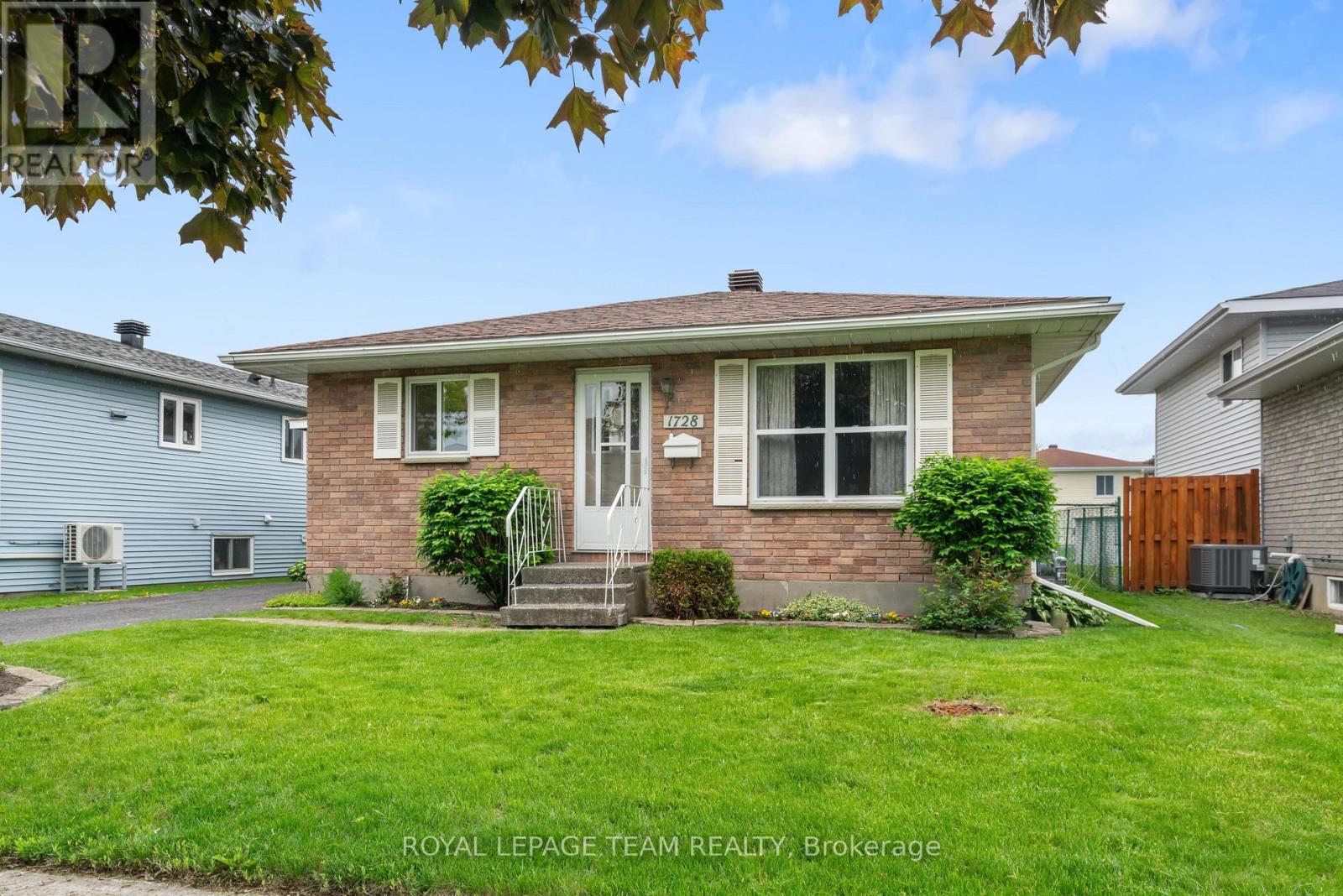 1728 BRANCH DRIVE - 32