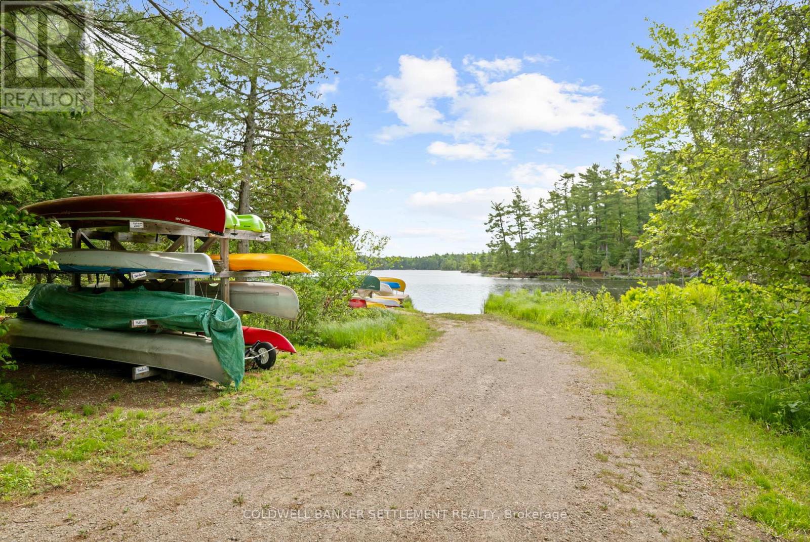 935 McLaren Road, Tay photo 34