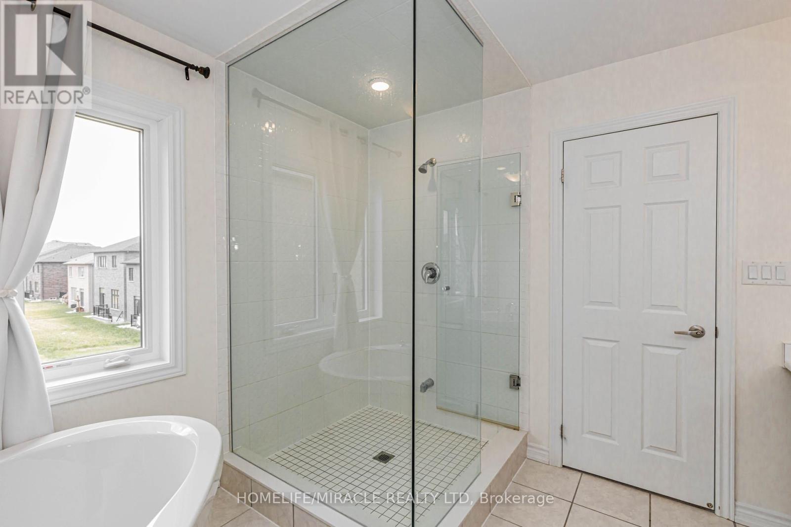 2143 HALLANDALE STREET - 31